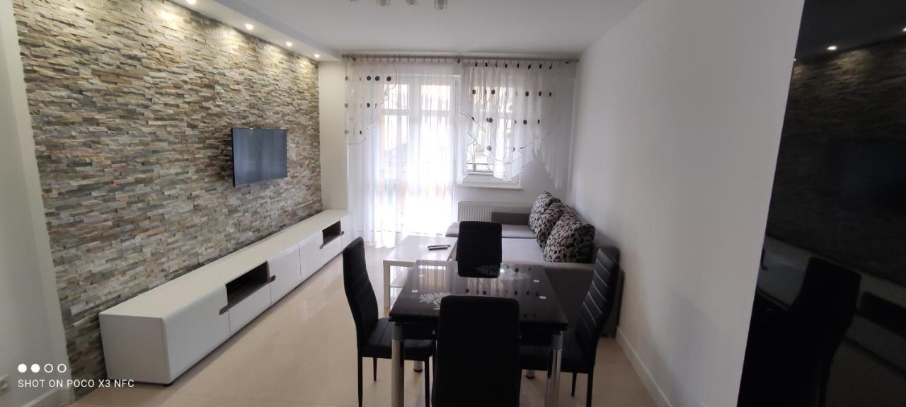 Apartament „Nad Jeziorkiem“ Apartment Ketrzyn Bagian luar foto